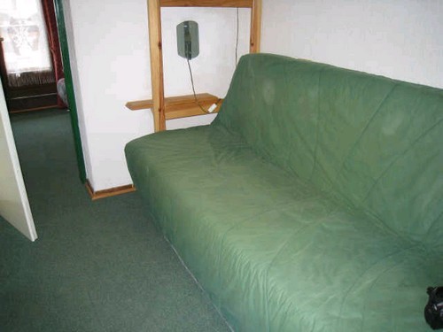 risoul-hebergement-soldanelles20-coin-salon-2360 risoul-hebergement-soldanelles20-coin-salon-2360