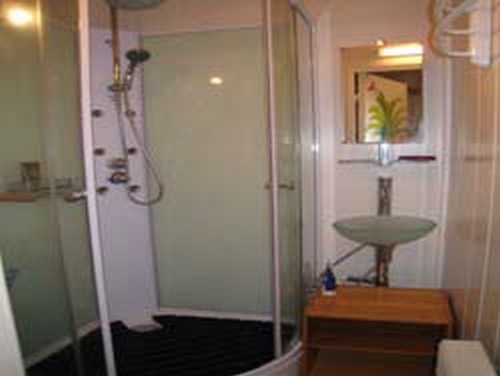 risoul-hebergement-urbania-belvedere609-salledebain-4162