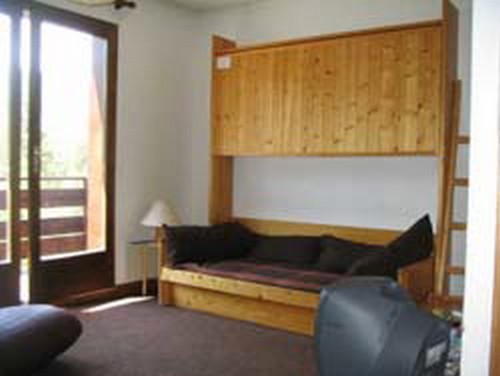 risoul-hebergement-urbania-chaletmarmotte-salon-4175