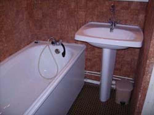 risoul-hebergement-urbania-clarines329b-salledebain-4260