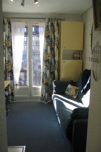 risoul-hebergement-urbania-clarines358-salon-1-898