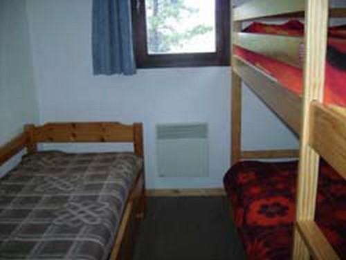 risoul-hebergement-urbania-clematites16a-chambre1-4354