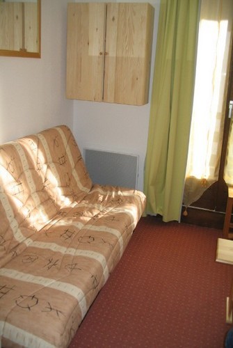 risoul-hebergement-urbania-soldanelles34-salon-907