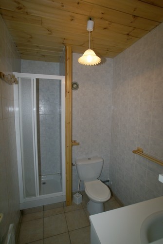 risoul-hebergement-valbel-assaud-sdb-434 risoul-hebergement-valbel-assaud-sdb-434