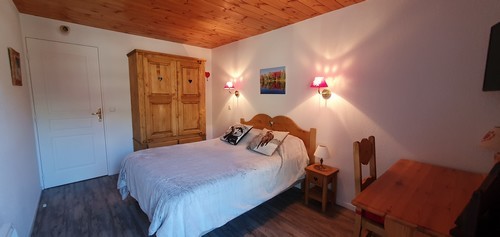 risoul-hebergment-delhinger-vega706-chambre2-462547 risoul-hebergment-delhinger-vega706-chambre2-462547