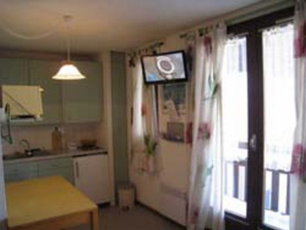 risoul-herbergement-coinrepas-gen21-urbania-4476