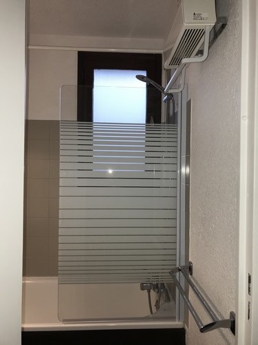 risoul-resa-hebergzmznt-pourraz-sdb-1-37269 risoul-resa-hebergzmznt-pourraz-sdb-1-37269