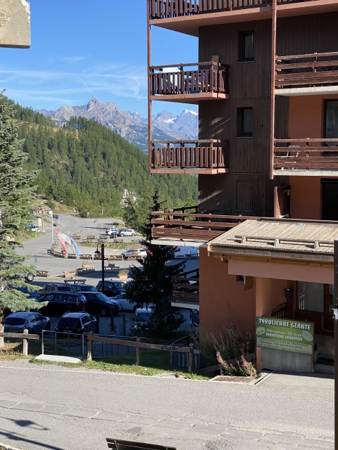 ValbelC02 Risoul appartement 5 couchages Vue ValbelC02 Risoul appartement 5 couchages Vue