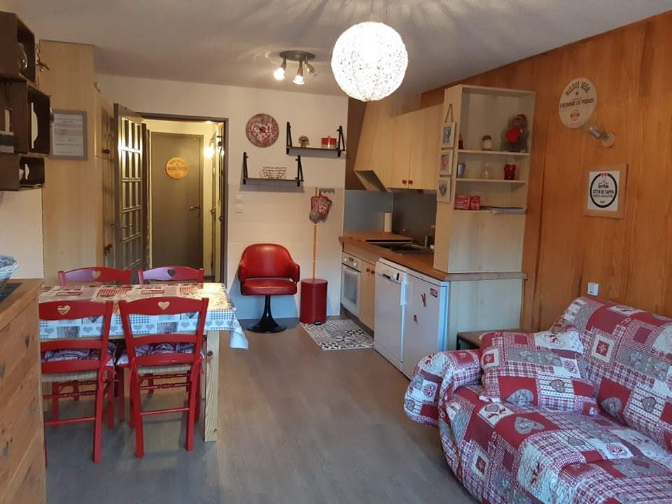 Appartement 4 personnes Césier 43 2 pièces RISOUL